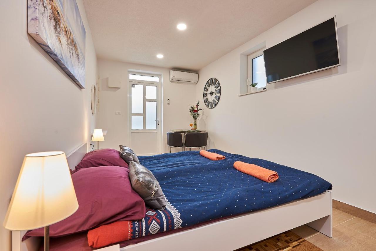 Studio Apartment Bascan Trogir Dış mekan fotoğraf